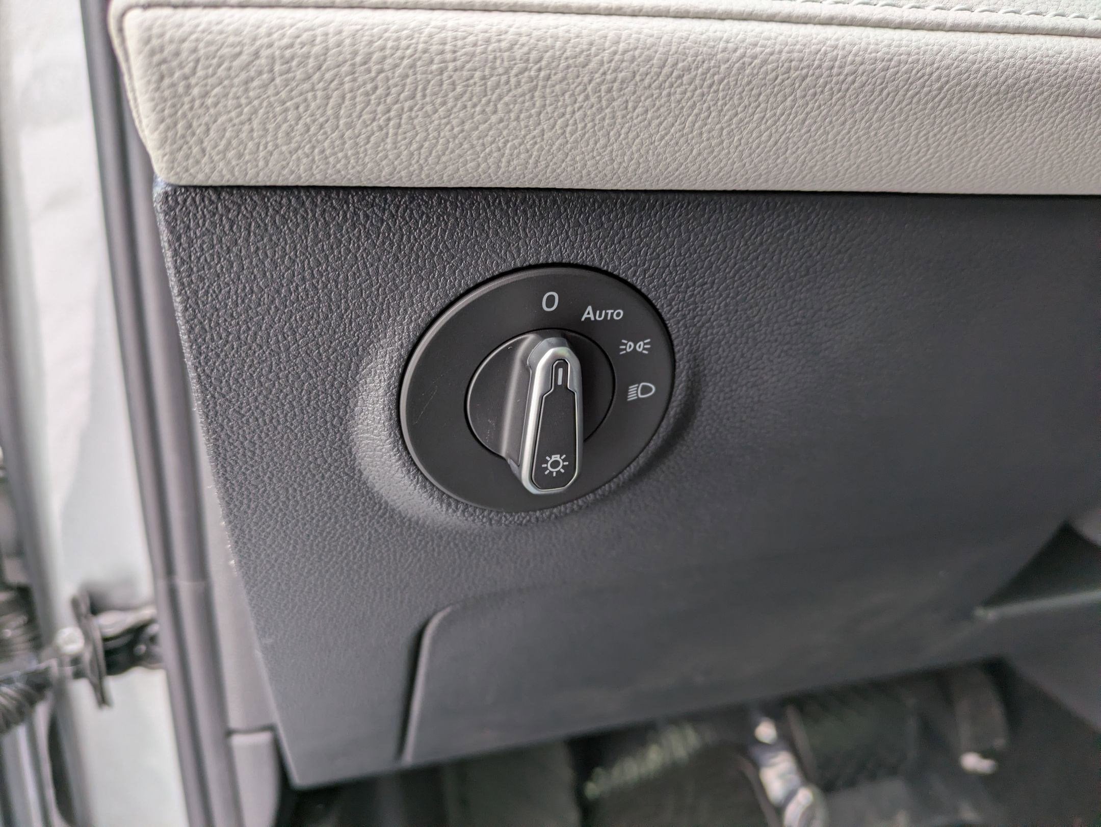 2026 Volkswagen Taos 1.5T SEL