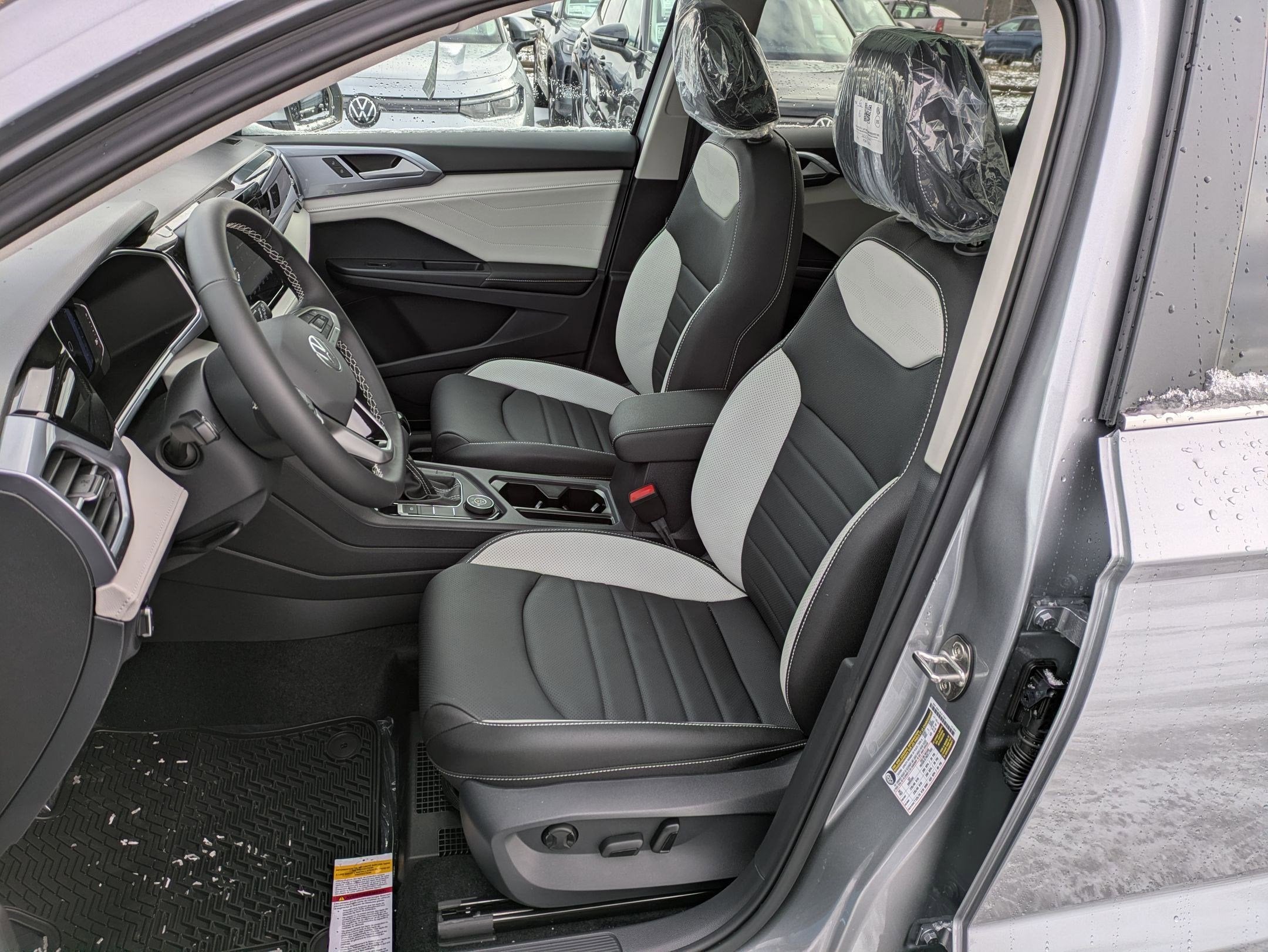 2026 Volkswagen Taos 1.5T SEL