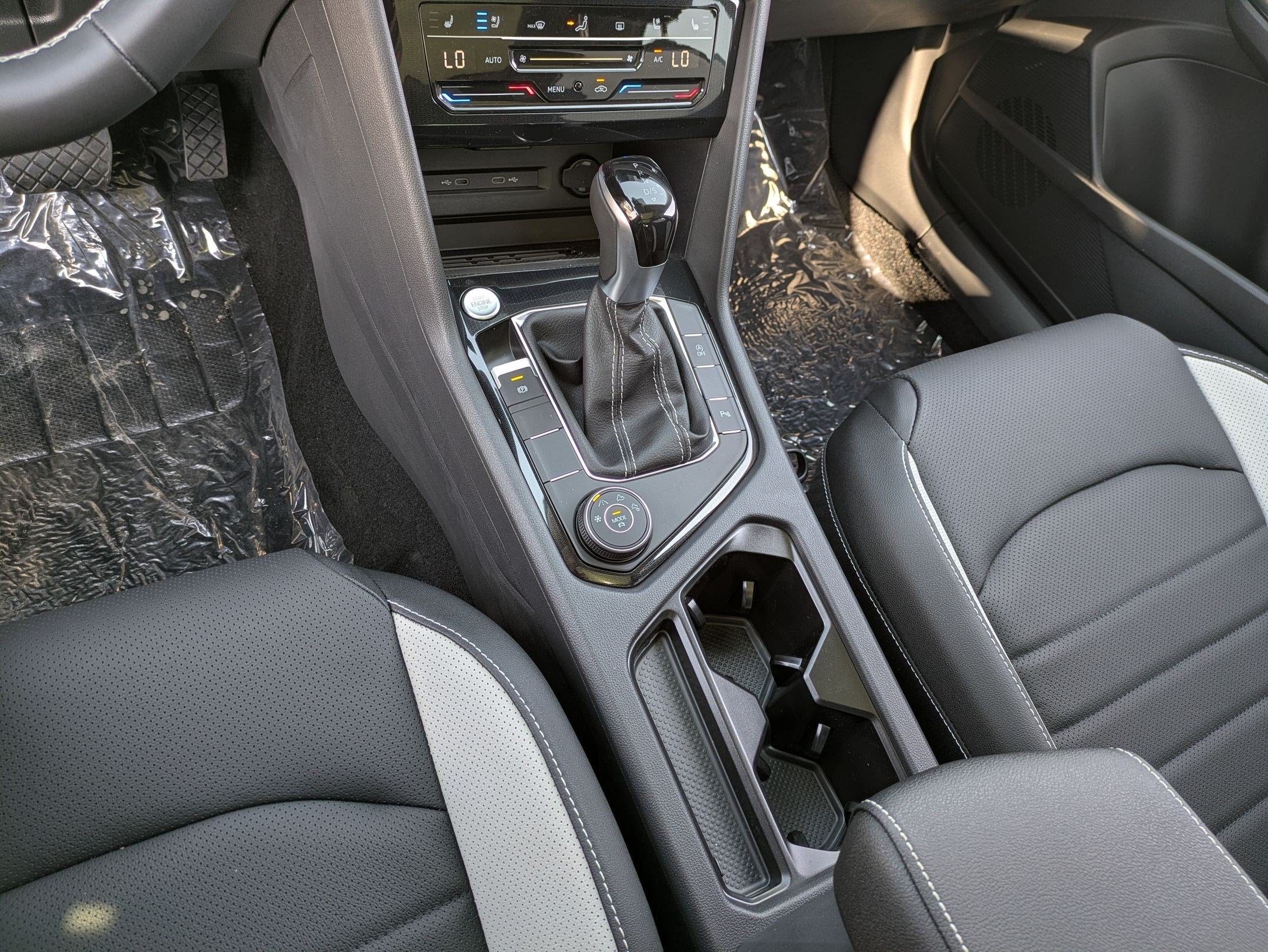 2026 Volkswagen Taos 1.5T SEL