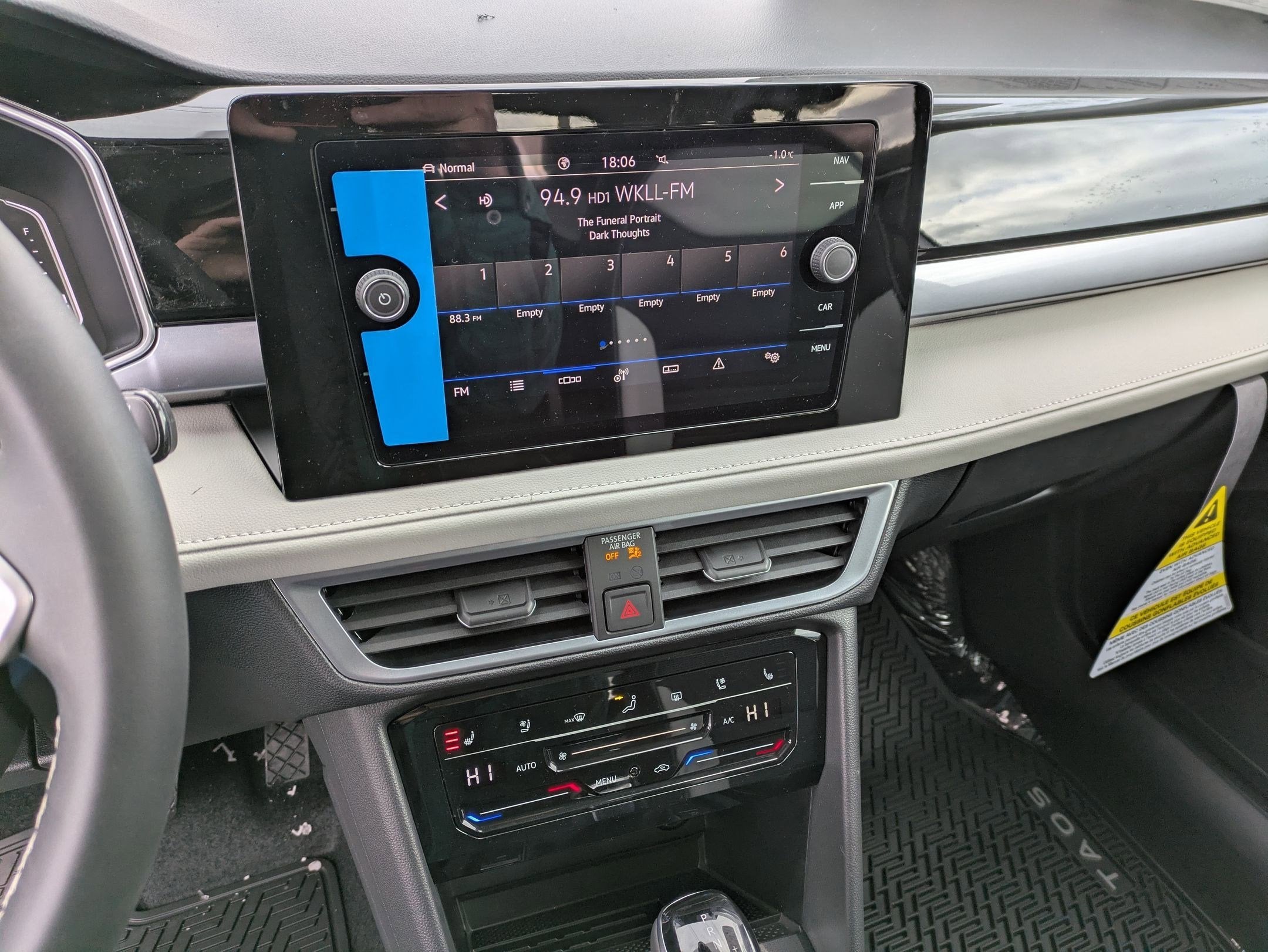 2026 Volkswagen Taos 1.5T SEL