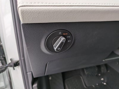 2026 Volkswagen Taos 1.5T SEL