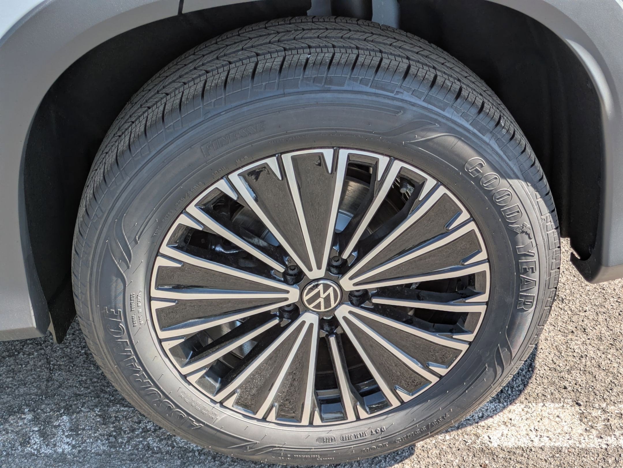 2026 Volkswagen Tiguan 2.0T S