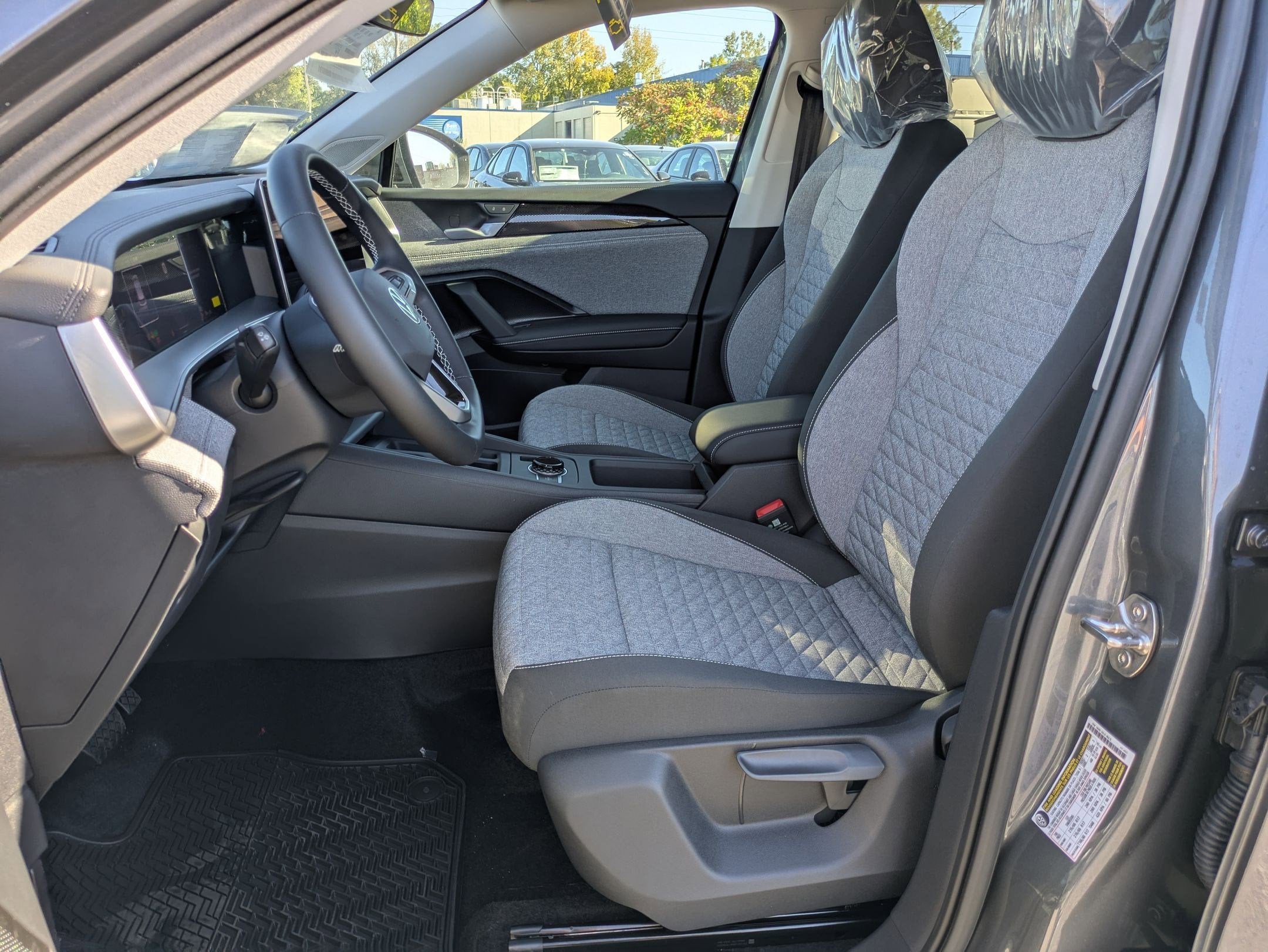 2025 Volkswagen Tiguan 2.0T S