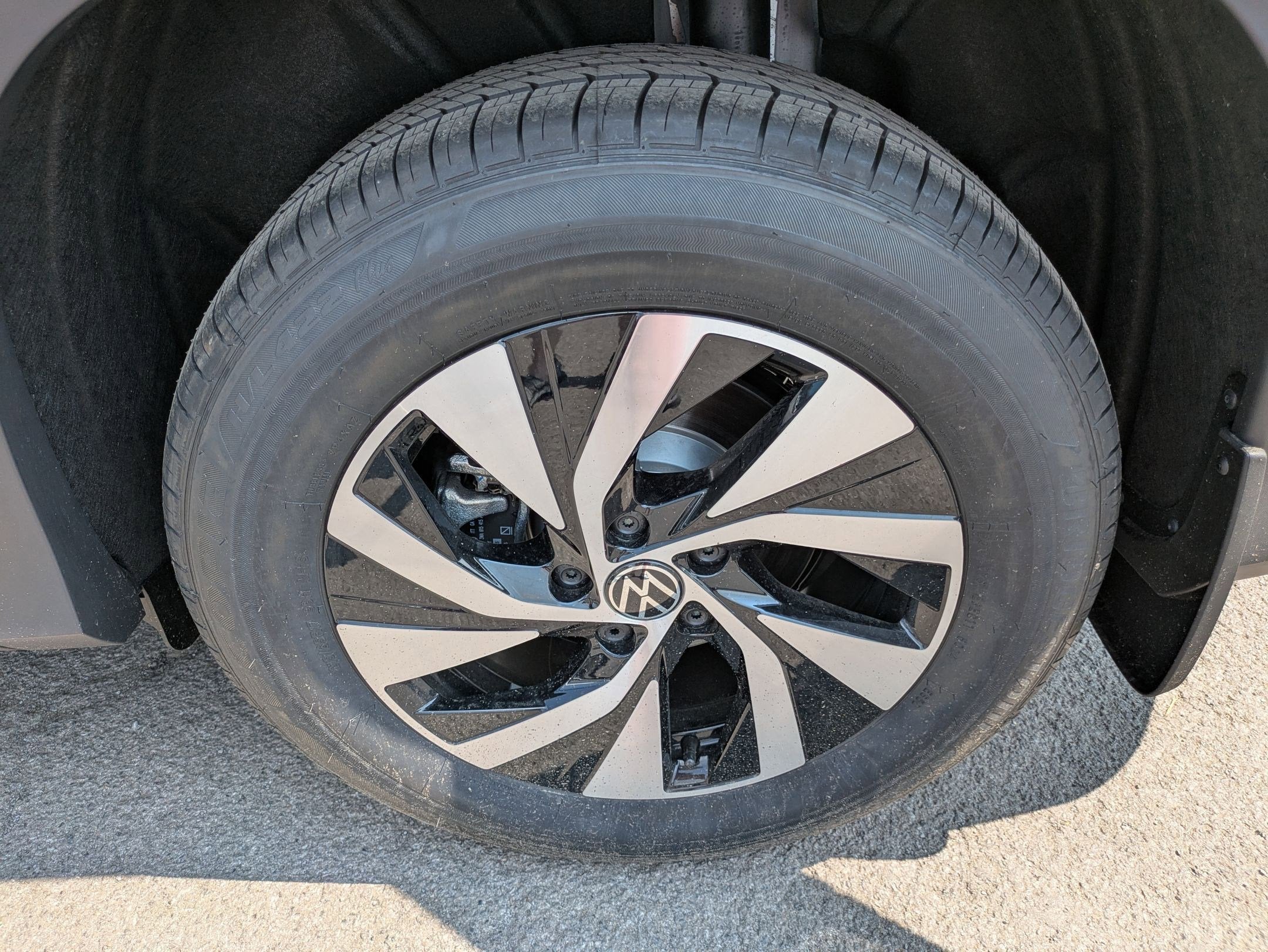 2025 Volkswagen Tiguan 2.0T S