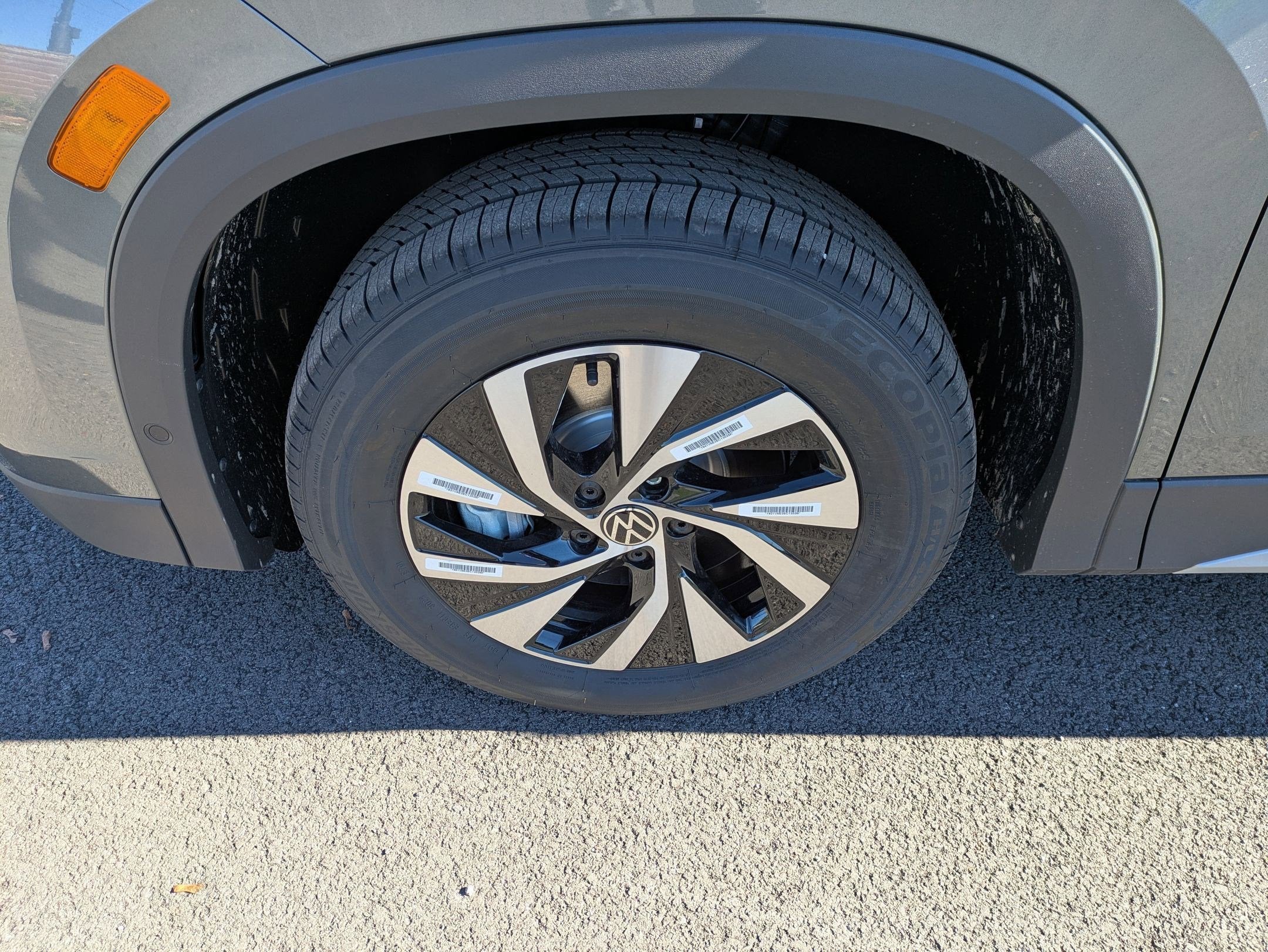 2025 Volkswagen Tiguan 2.0T S