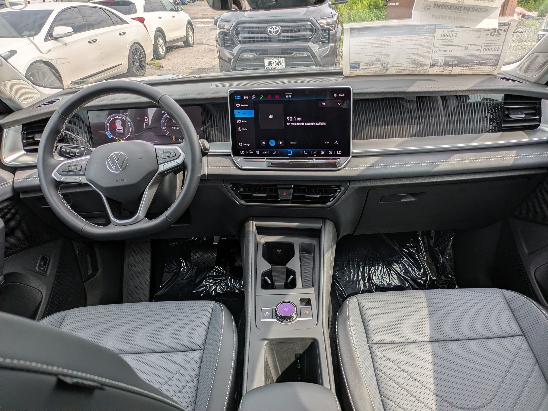 2026 Volkswagen Tiguan 2.0T SE