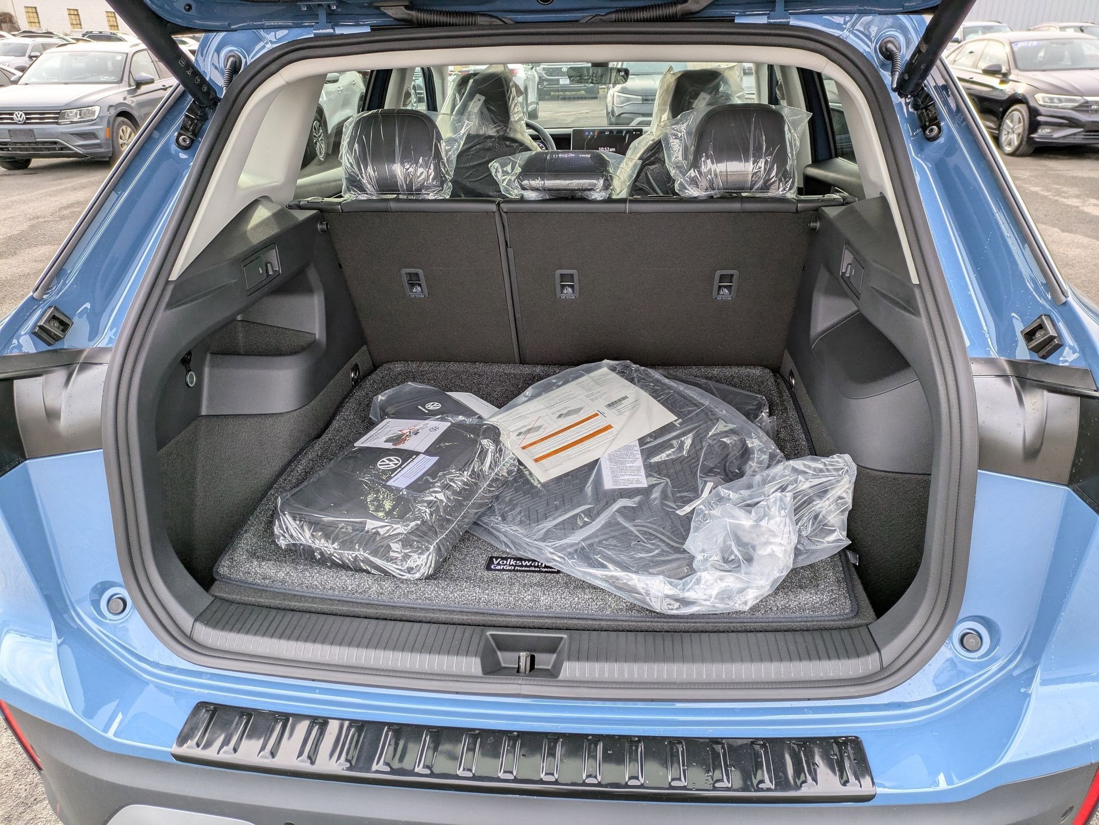 2026 Volkswagen Tiguan 2.0T SE