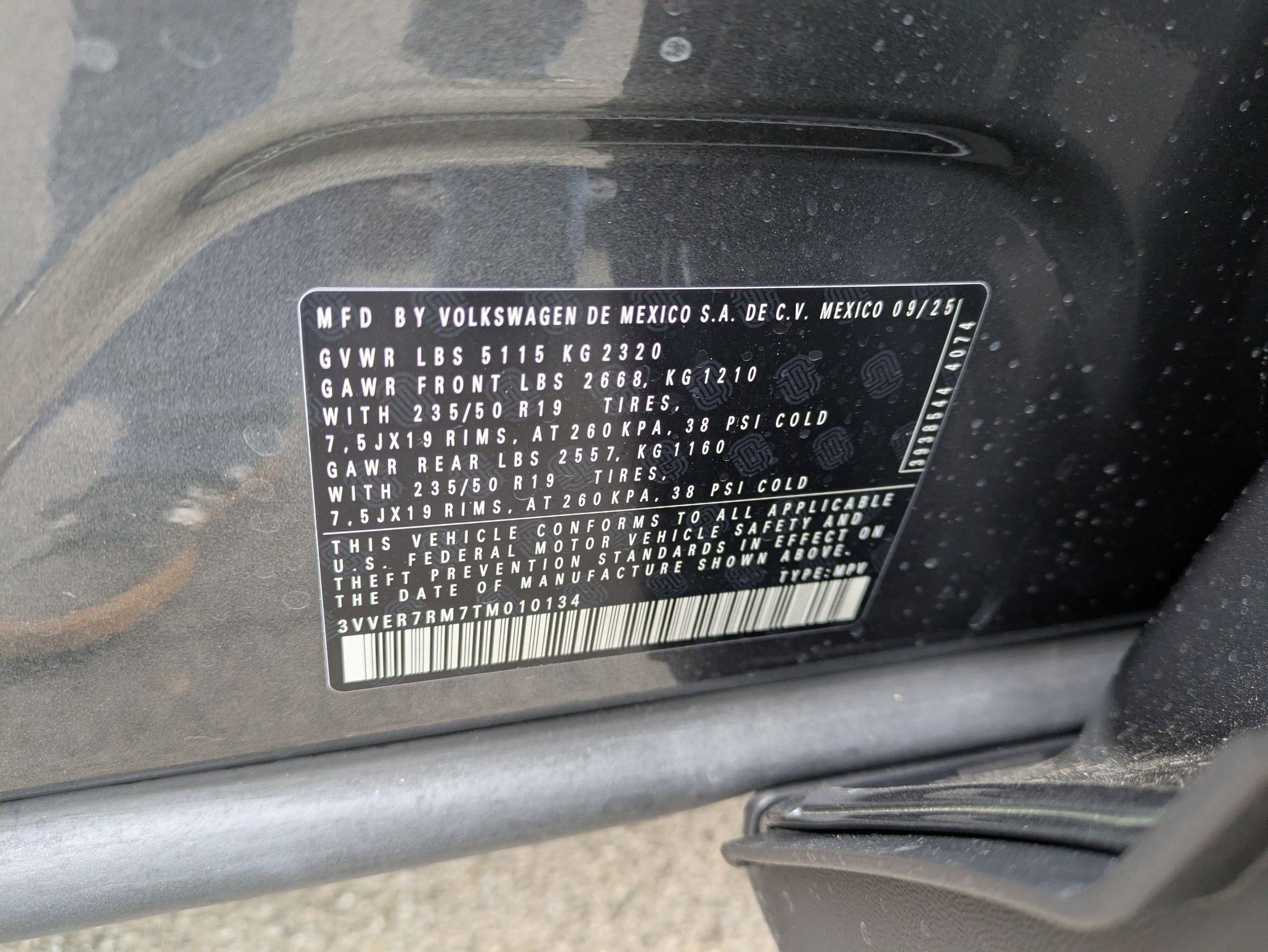 2026 Volkswagen Tiguan 2.0T SE