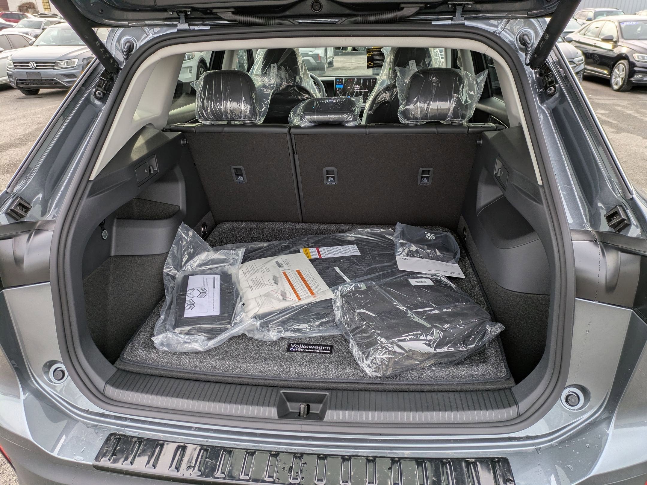 2026 Volkswagen Tiguan 2.0T SE