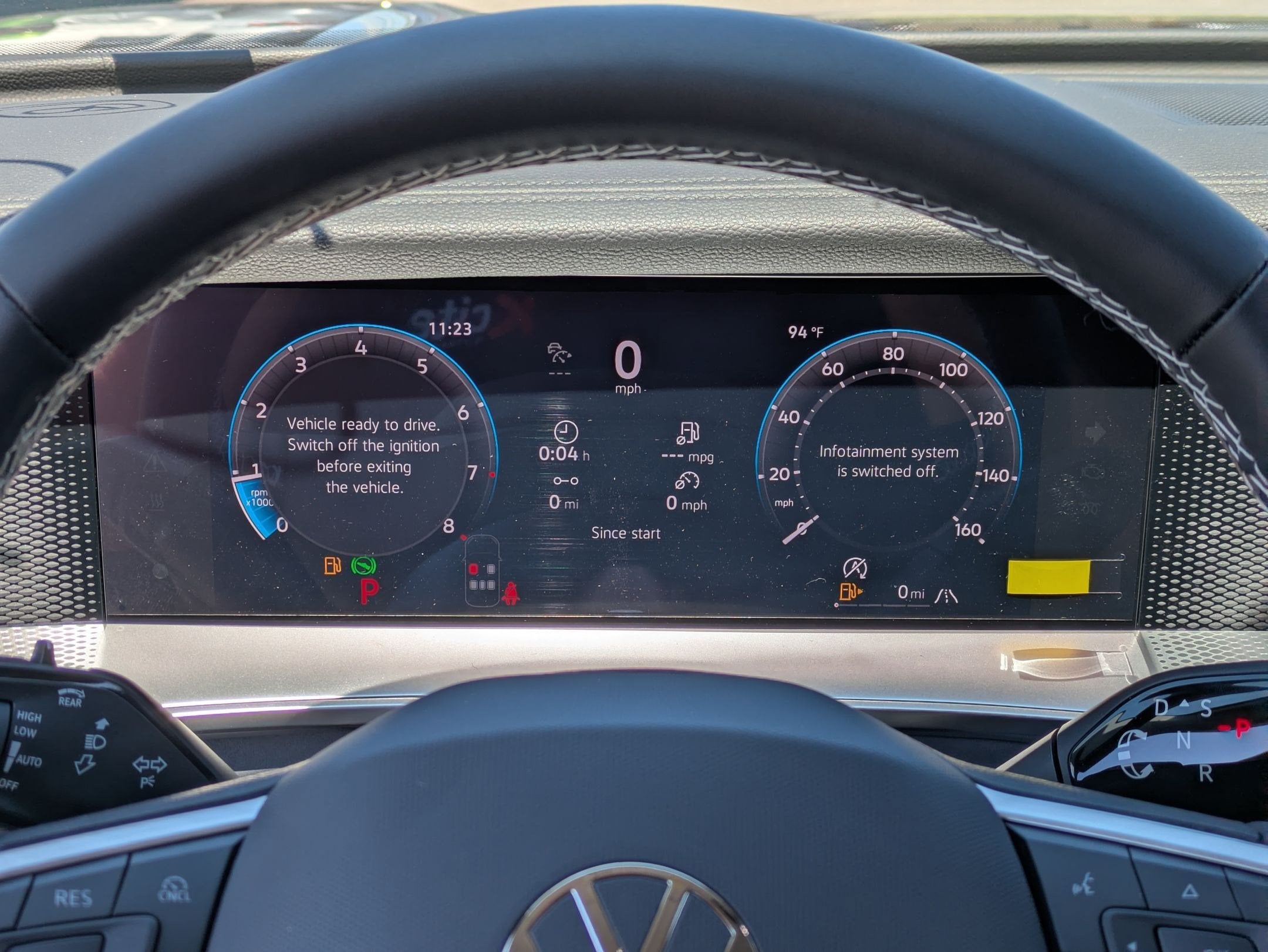 2026 Volkswagen Tiguan 2.0T SE