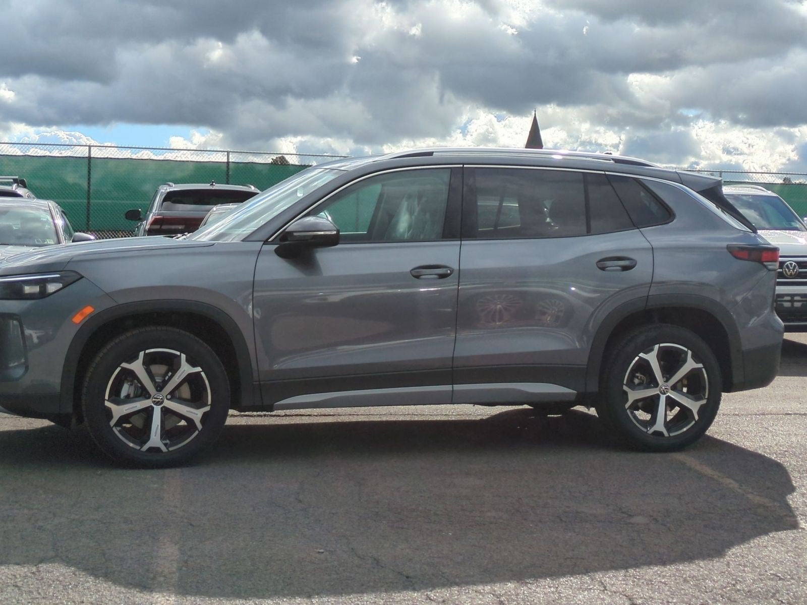 2026 Volkswagen Tiguan SE