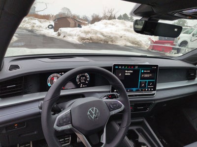 2026 Volkswagen Tiguan 2.0T SE R-Line Black