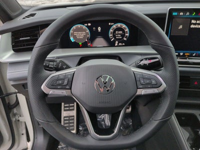 2026 Volkswagen Tiguan 2.0T SE R-Line Black