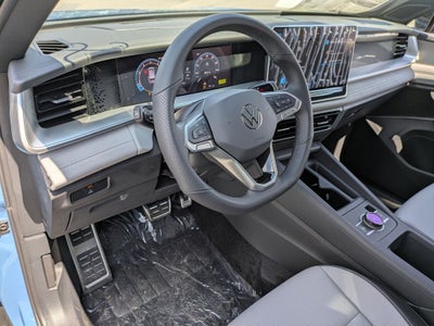 2026 Volkswagen Tiguan 2.0T SE R-Line Black