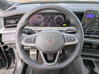 2026 Volkswagen Tiguan 2.0T SE R-Line Black