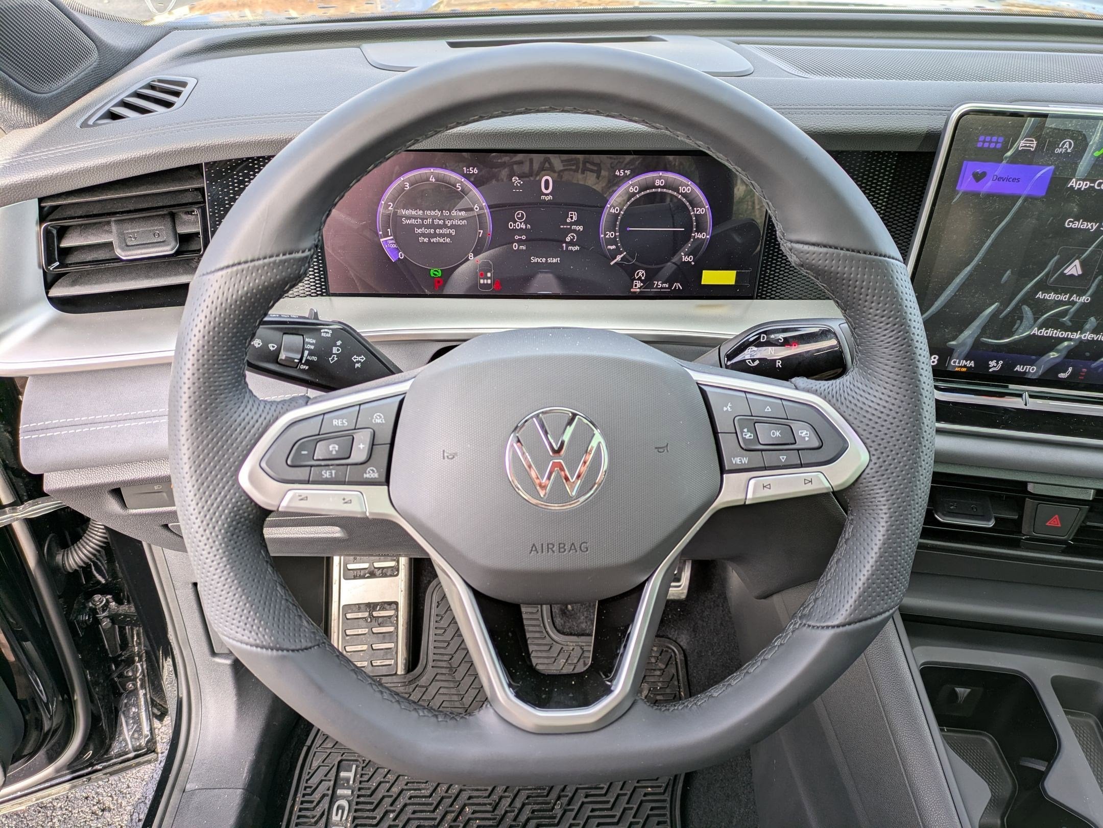 2026 Volkswagen Tiguan 2.0T SE R-Line Black