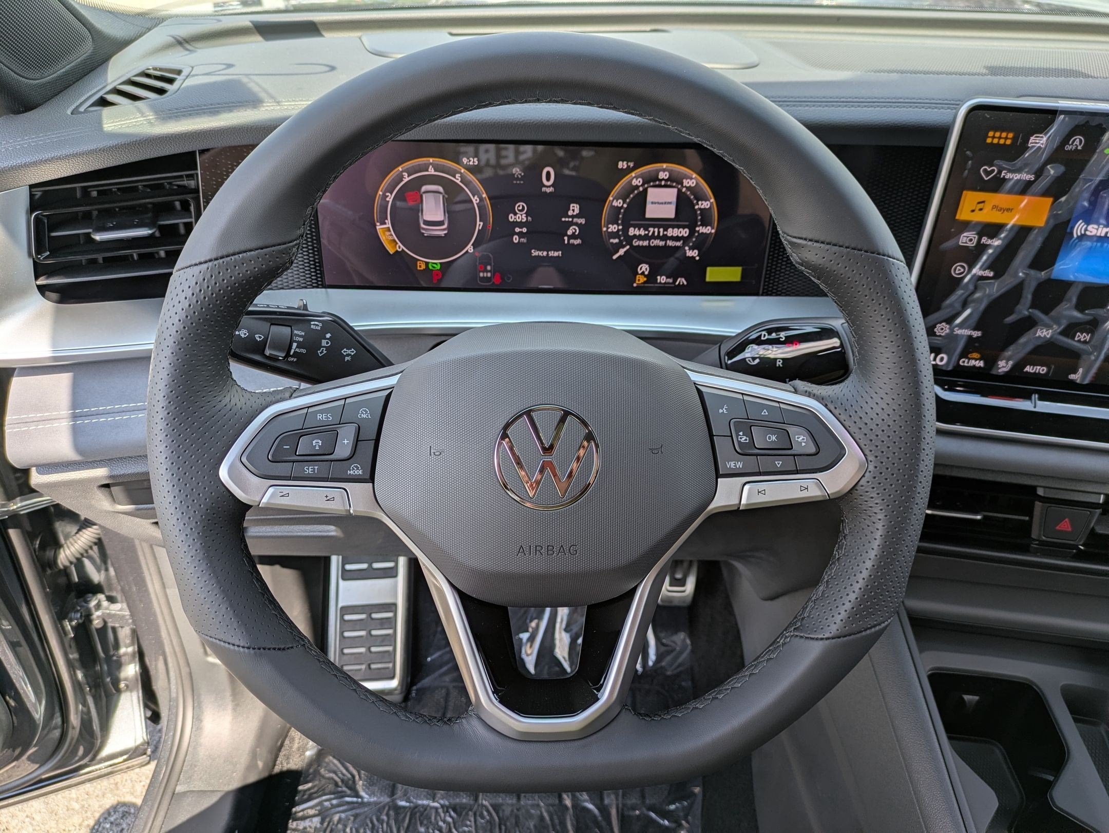 2026 Volkswagen Tiguan 2.0T SE R-Line Black