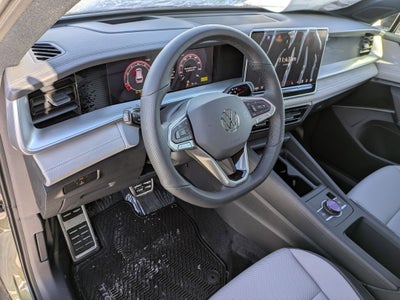 2026 Volkswagen Tiguan 2.0T SE R-Line Black