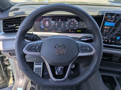 2026 Volkswagen Tiguan 2.0T SE R-Line Black