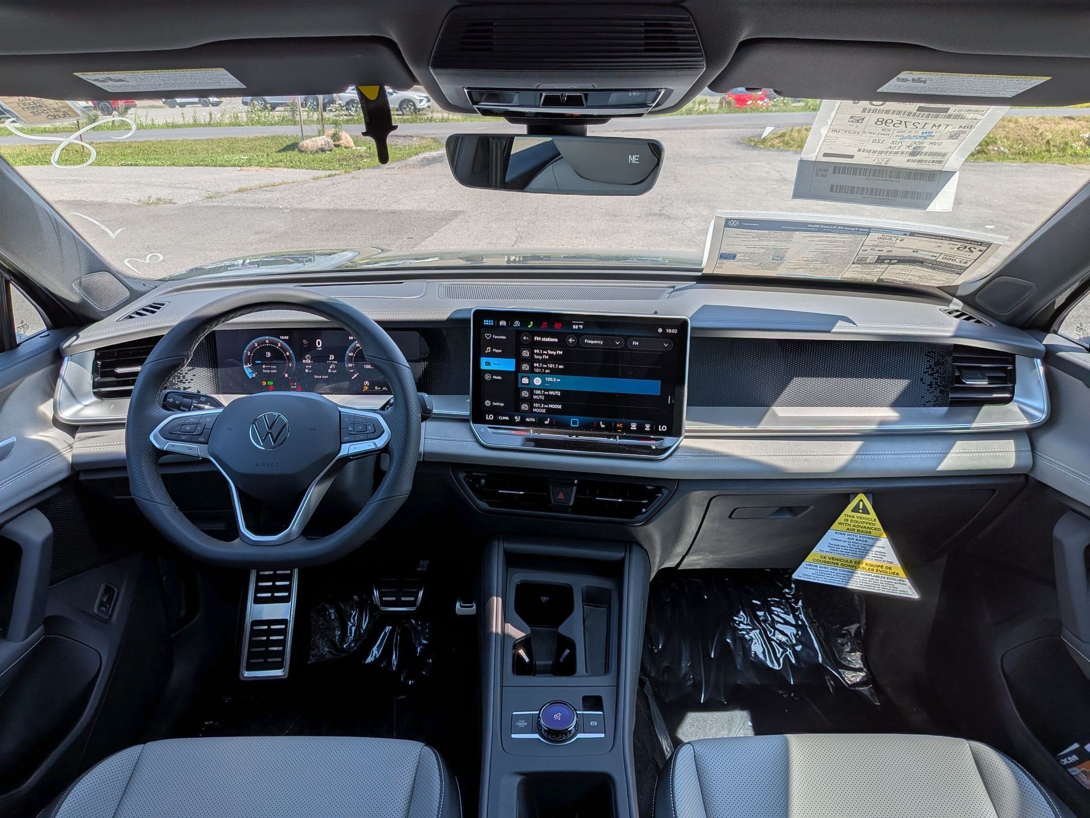 2026 Volkswagen Tiguan 2.0T SE R-Line Black