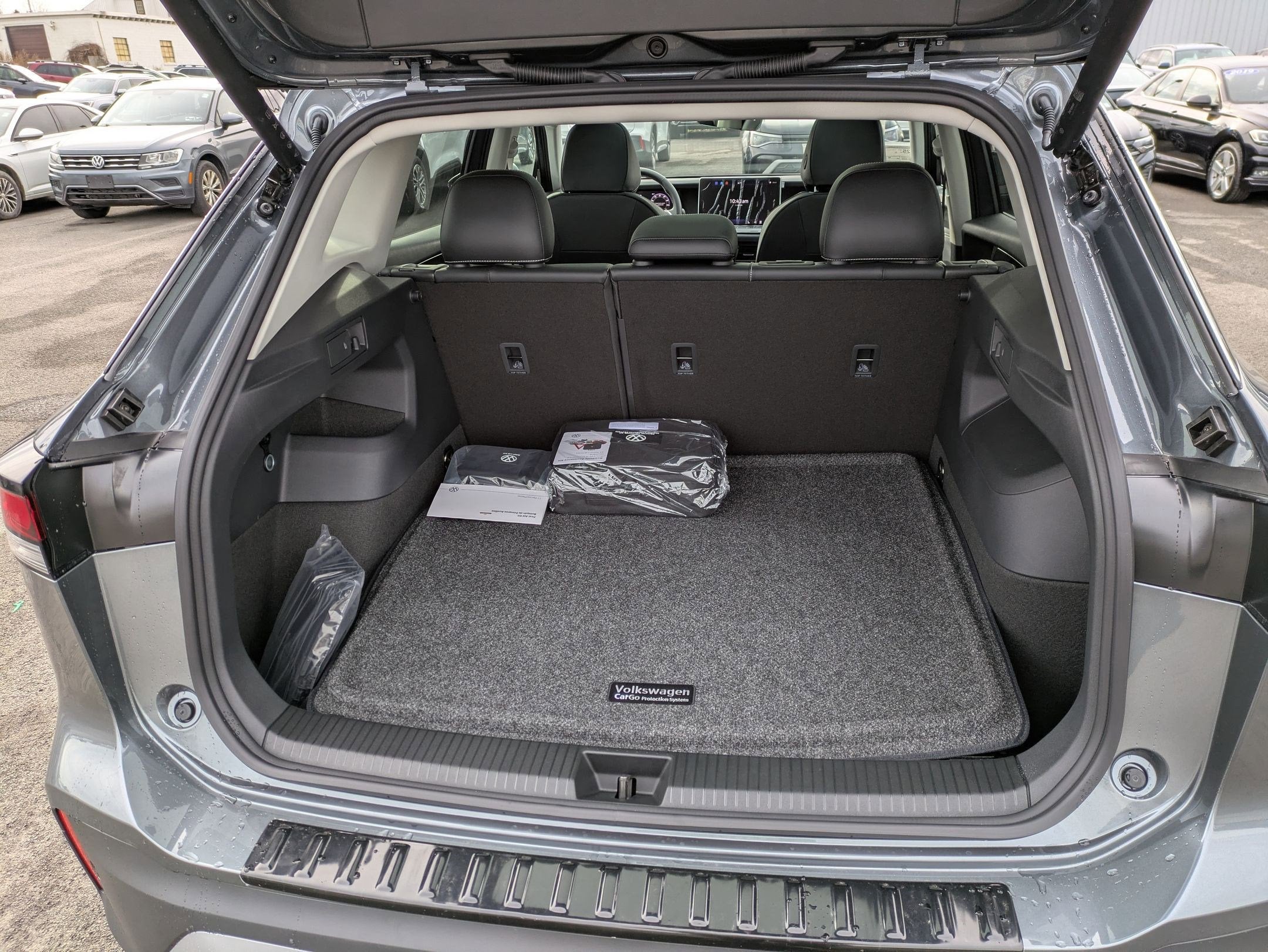 2026 Volkswagen Tiguan 2.0T SE