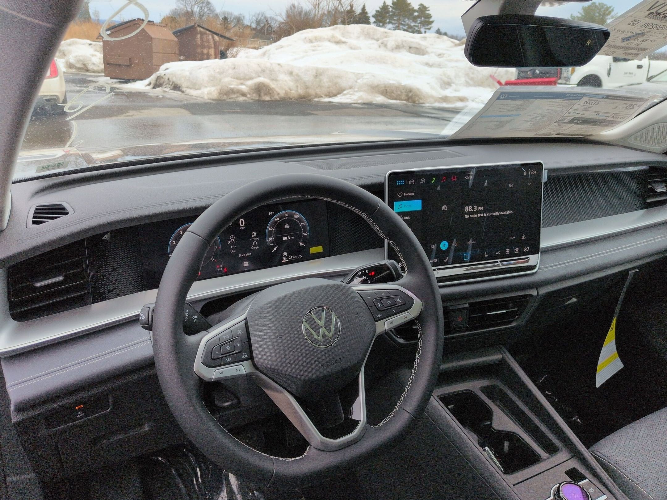 2026 Volkswagen Tiguan 2.0T SE