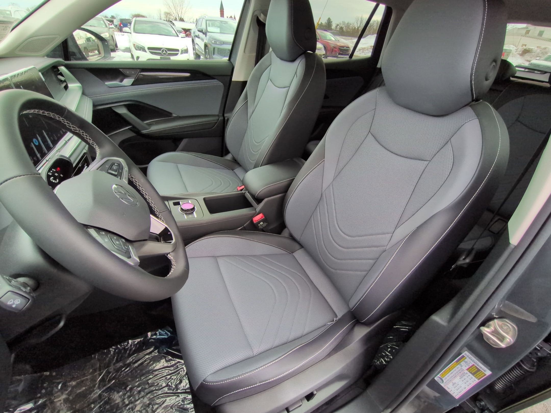 2026 Volkswagen Tiguan 2.0T SE