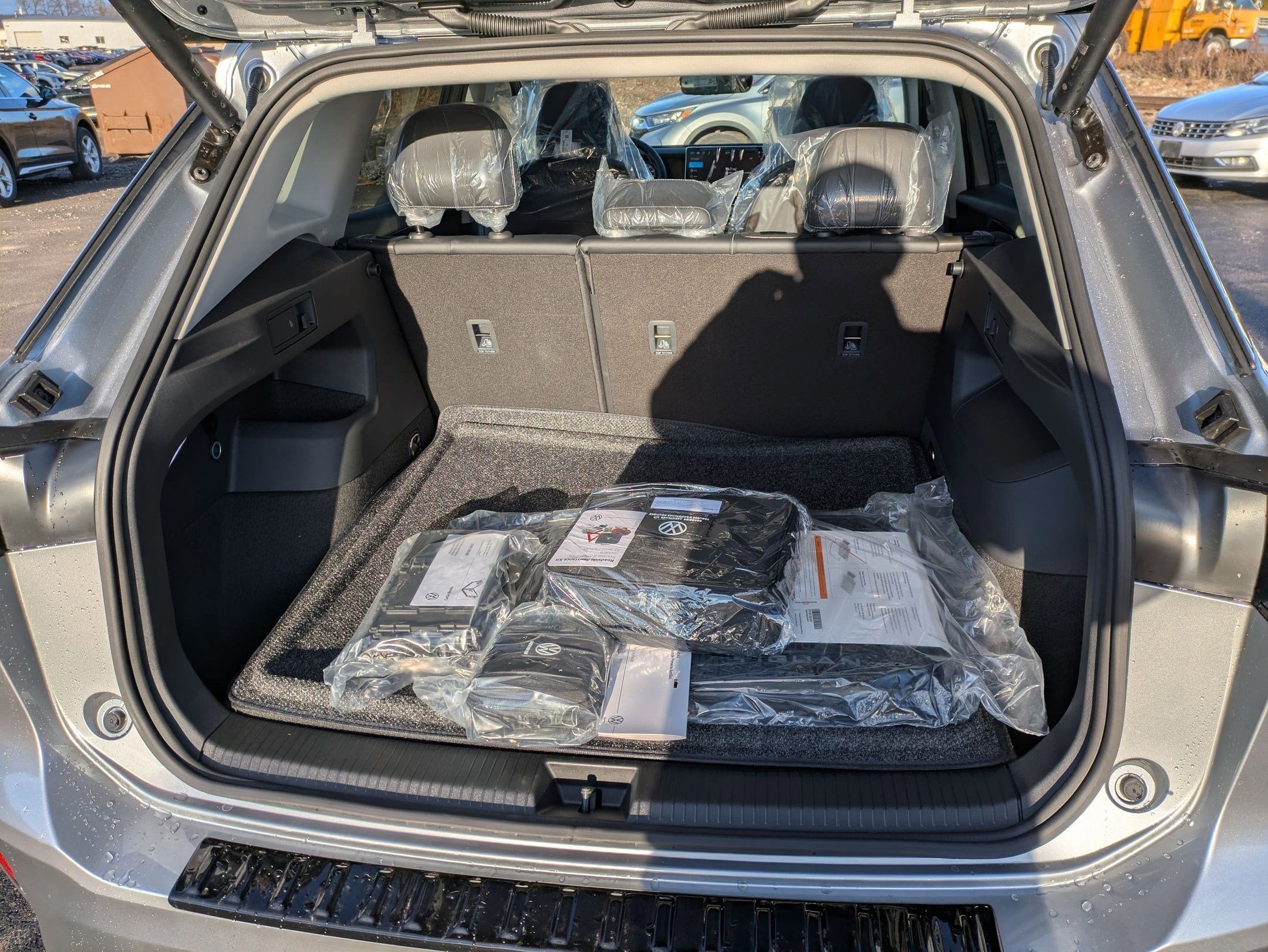 2026 Volkswagen Tiguan 2.0T SE