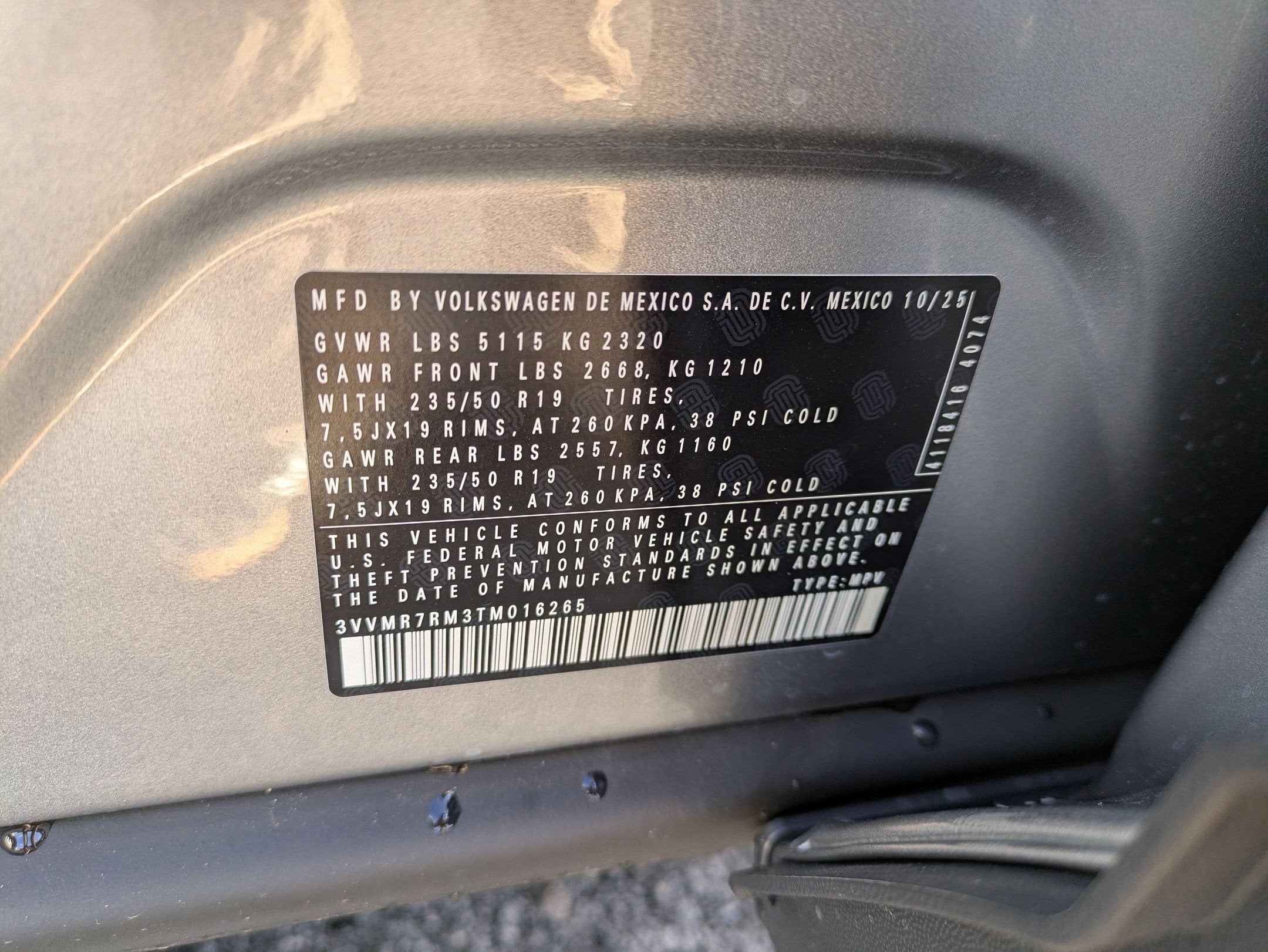 2026 Volkswagen Tiguan 2.0T SE