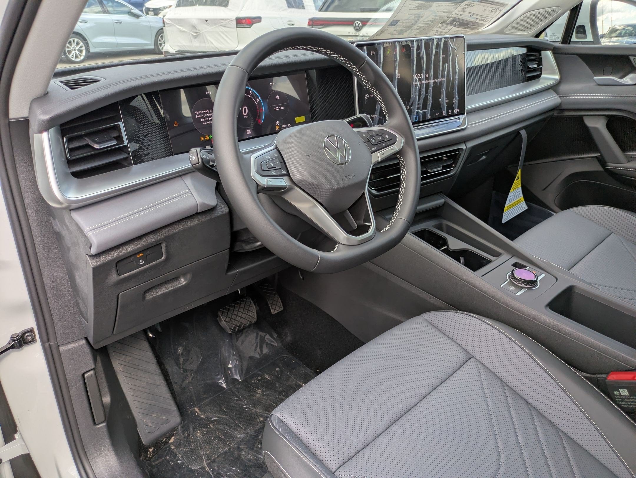 2026 Volkswagen Tiguan 2.0T SE