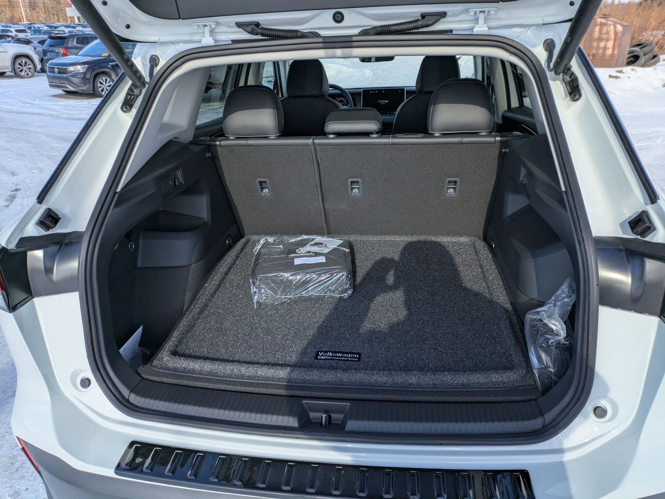 2026 Volkswagen Tiguan 2.0T SE