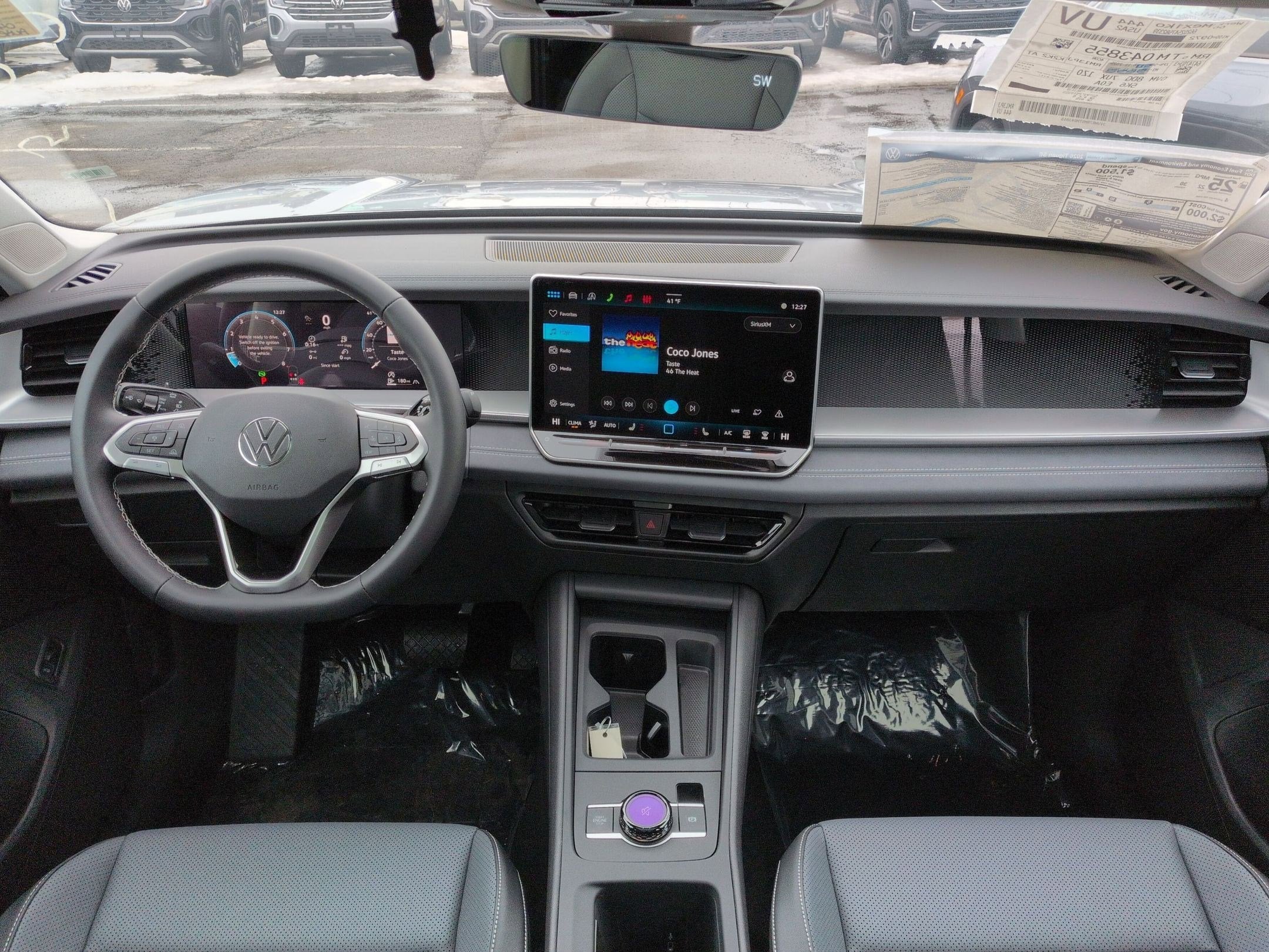 2026 Volkswagen Tiguan 2.0T SE