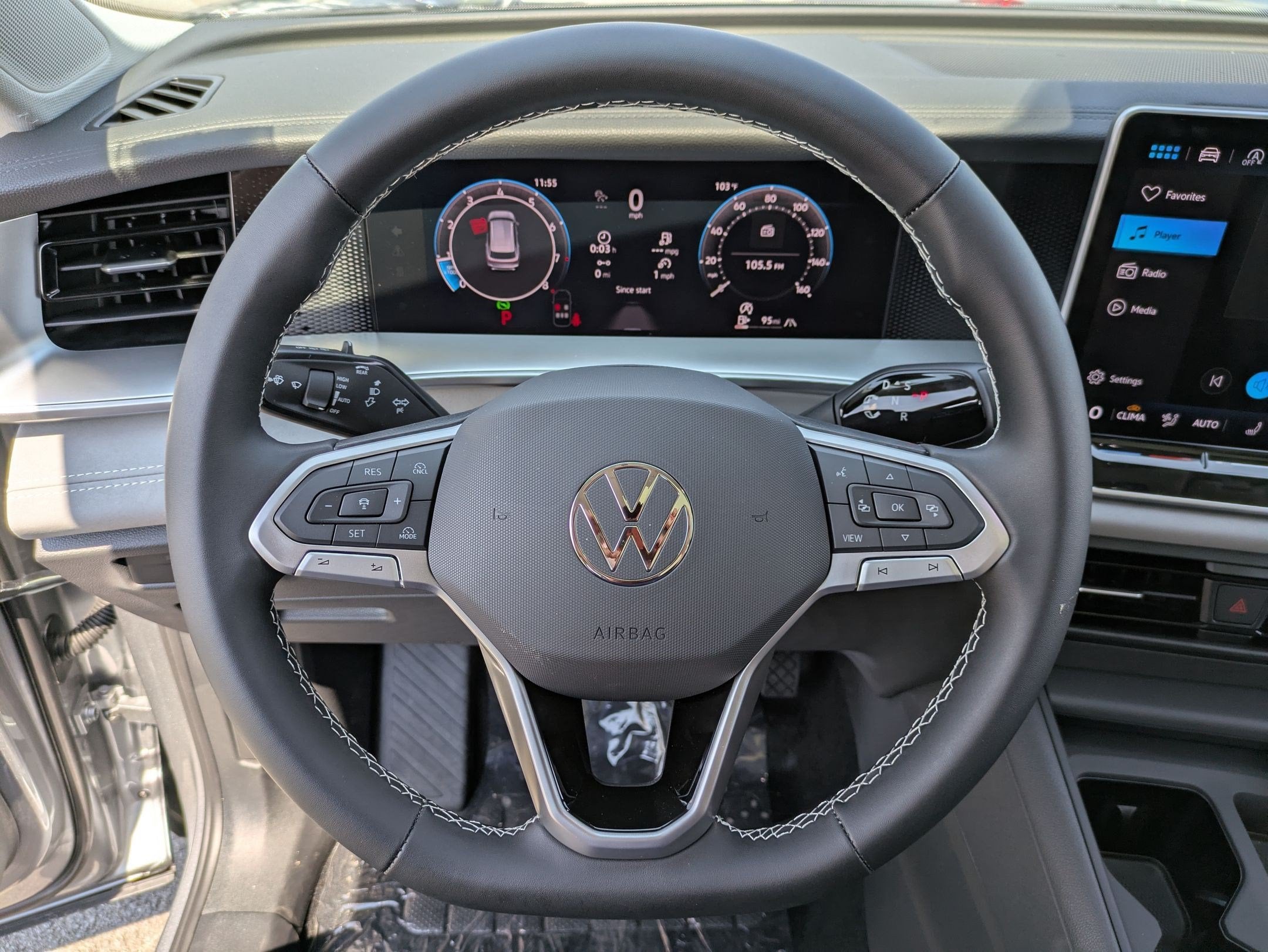 2026 Volkswagen Tiguan 2.0T SE