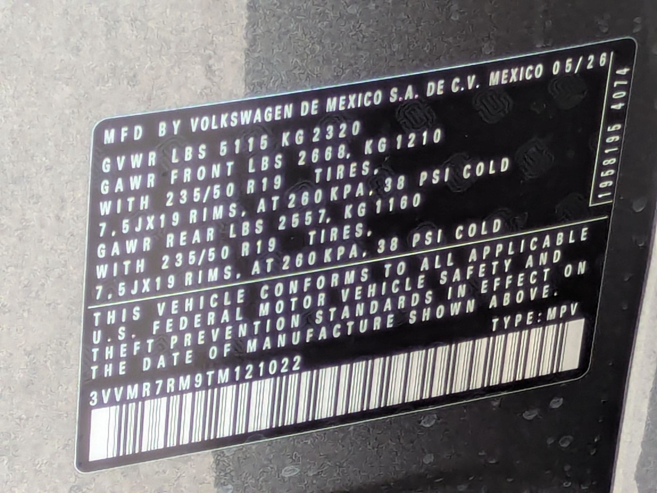 2026 Volkswagen Tiguan 2.0T SE