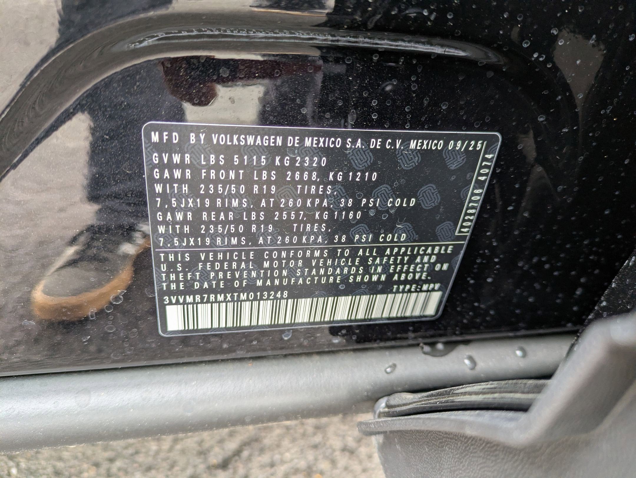 2026 Volkswagen Tiguan 2.0T SE