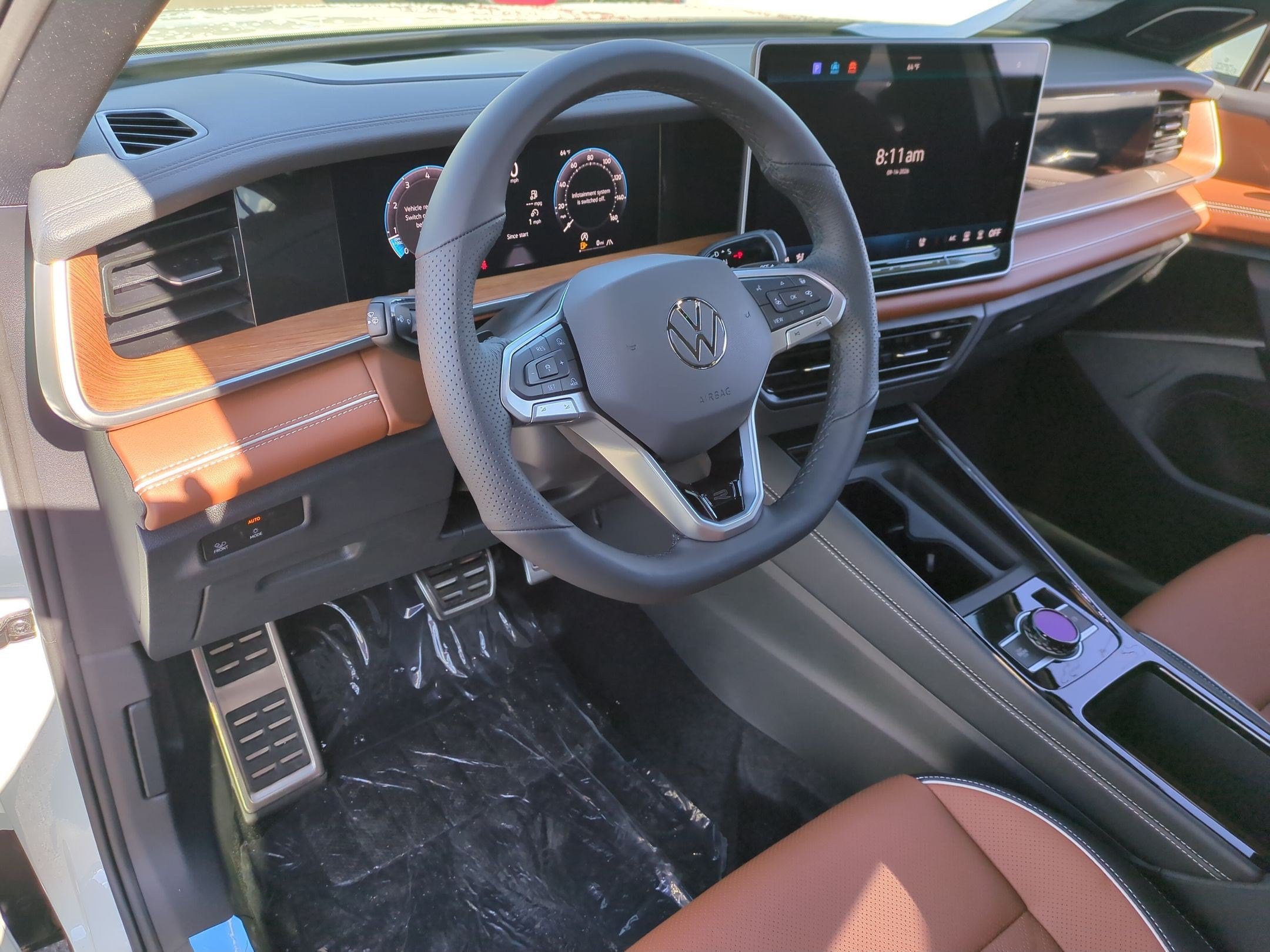 2026 Volkswagen Tiguan 2.0T SEL R-Line