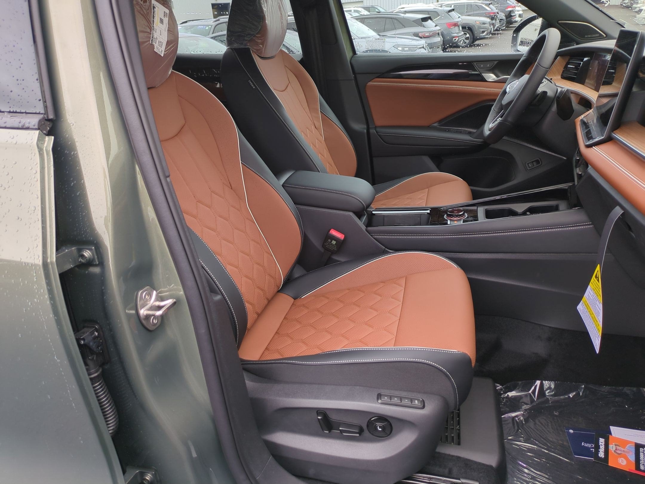 2026 Volkswagen Tiguan SEL R-Line Turbo