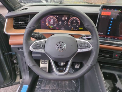 2026 Volkswagen Tiguan SEL R-Line Turbo