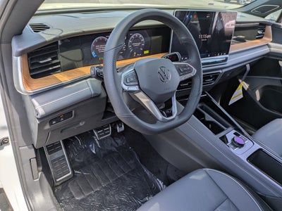 2026 Volkswagen Tiguan 2.0T SEL R-Line Turbo