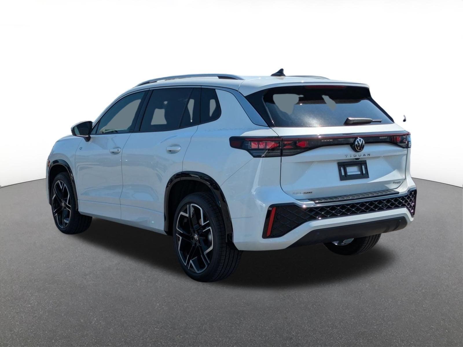 2026 Volkswagen Tiguan 2.0T SEL R-Line Turbo