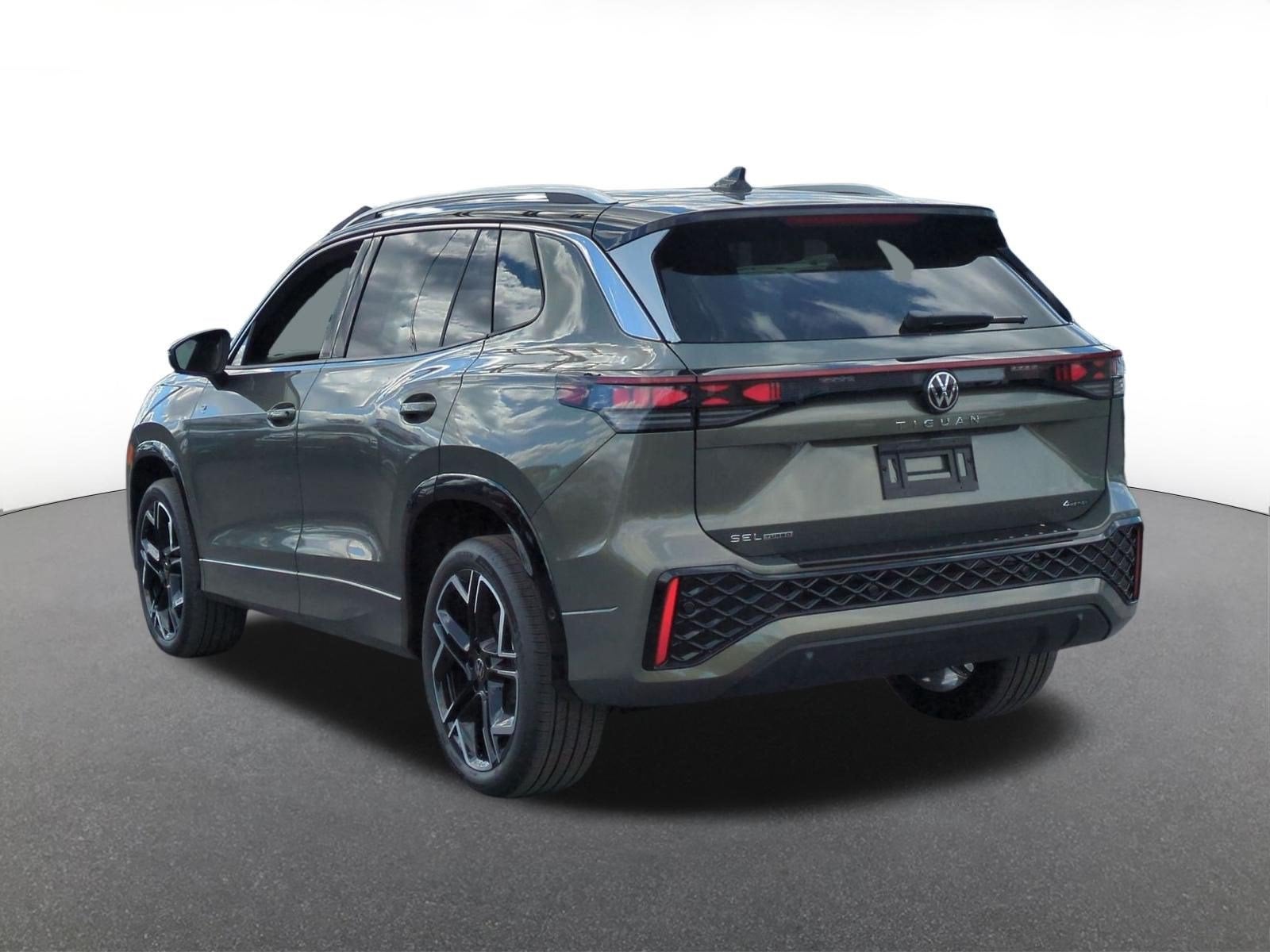 2026 Volkswagen Tiguan SEL R-Line Turbo