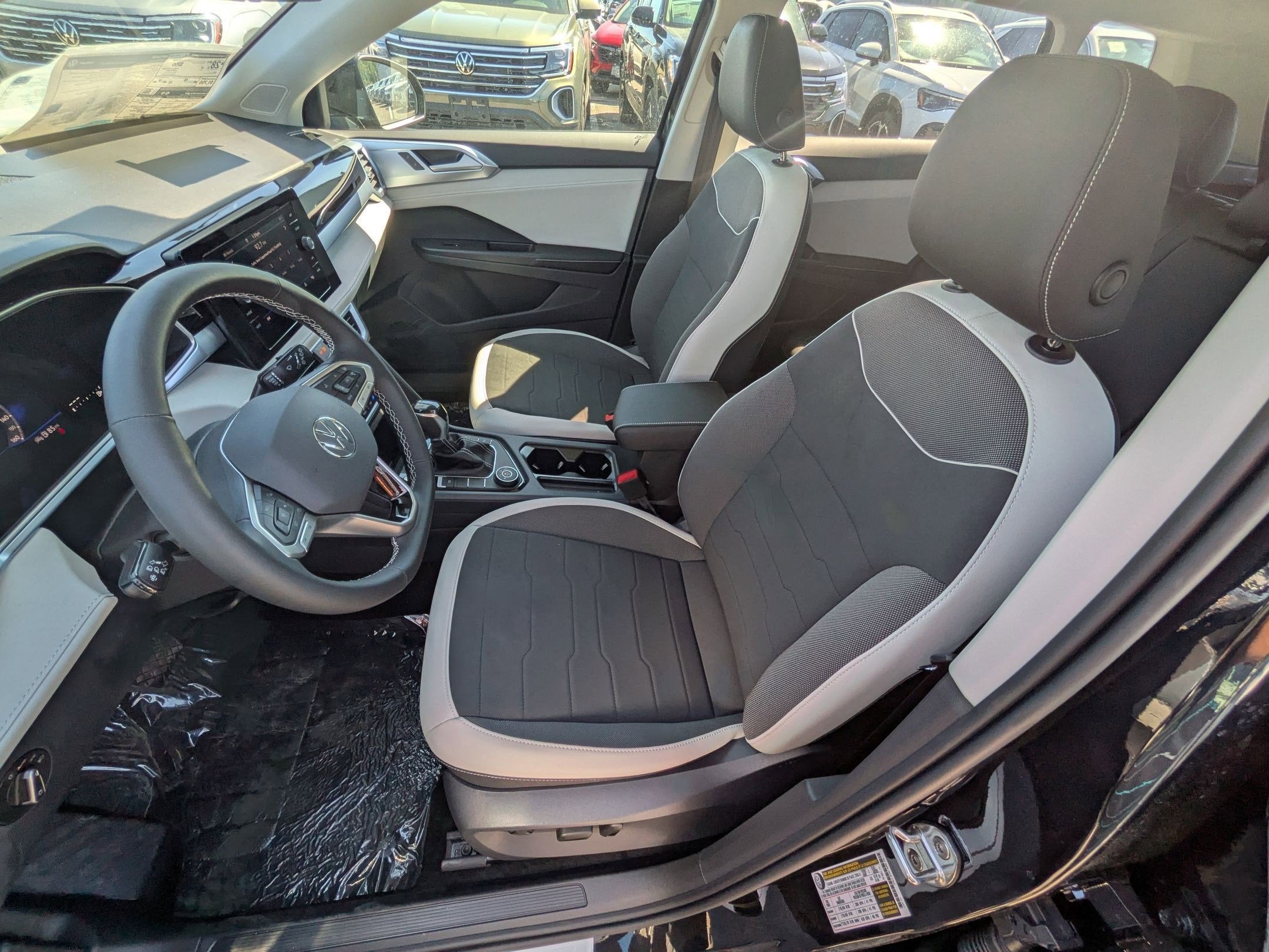 2026 Volkswagen Taos 1.5T SE