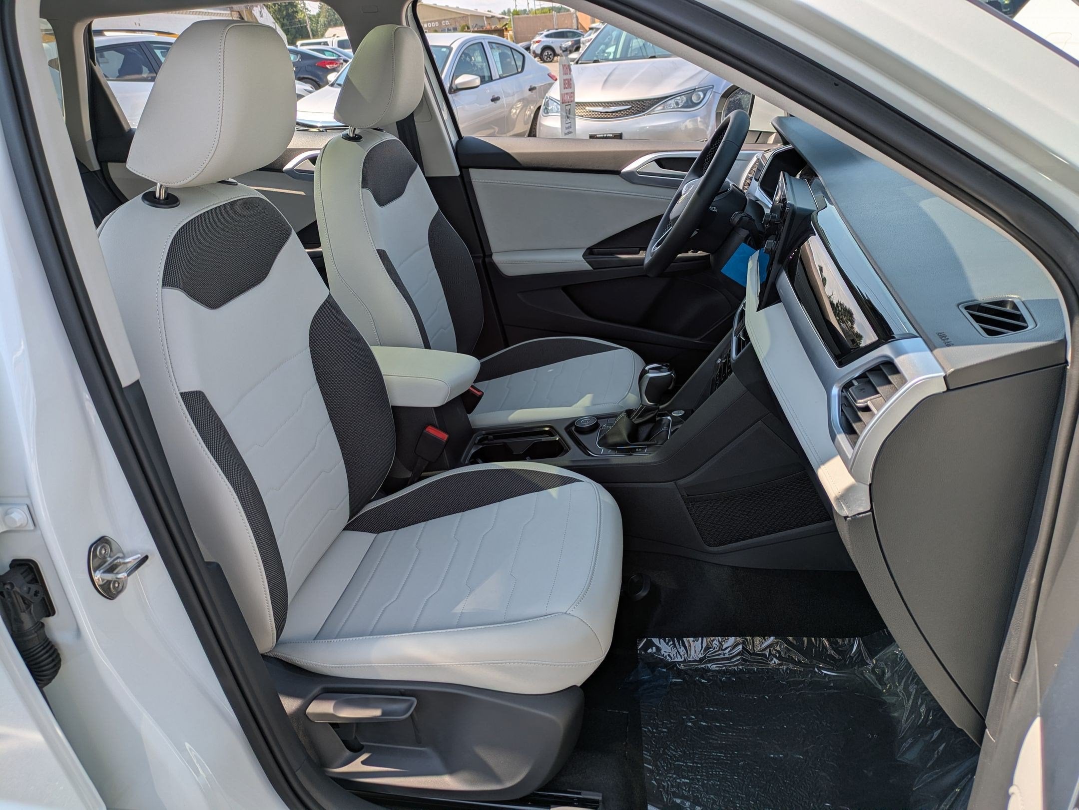 2026 Volkswagen Taos 1.5T SE