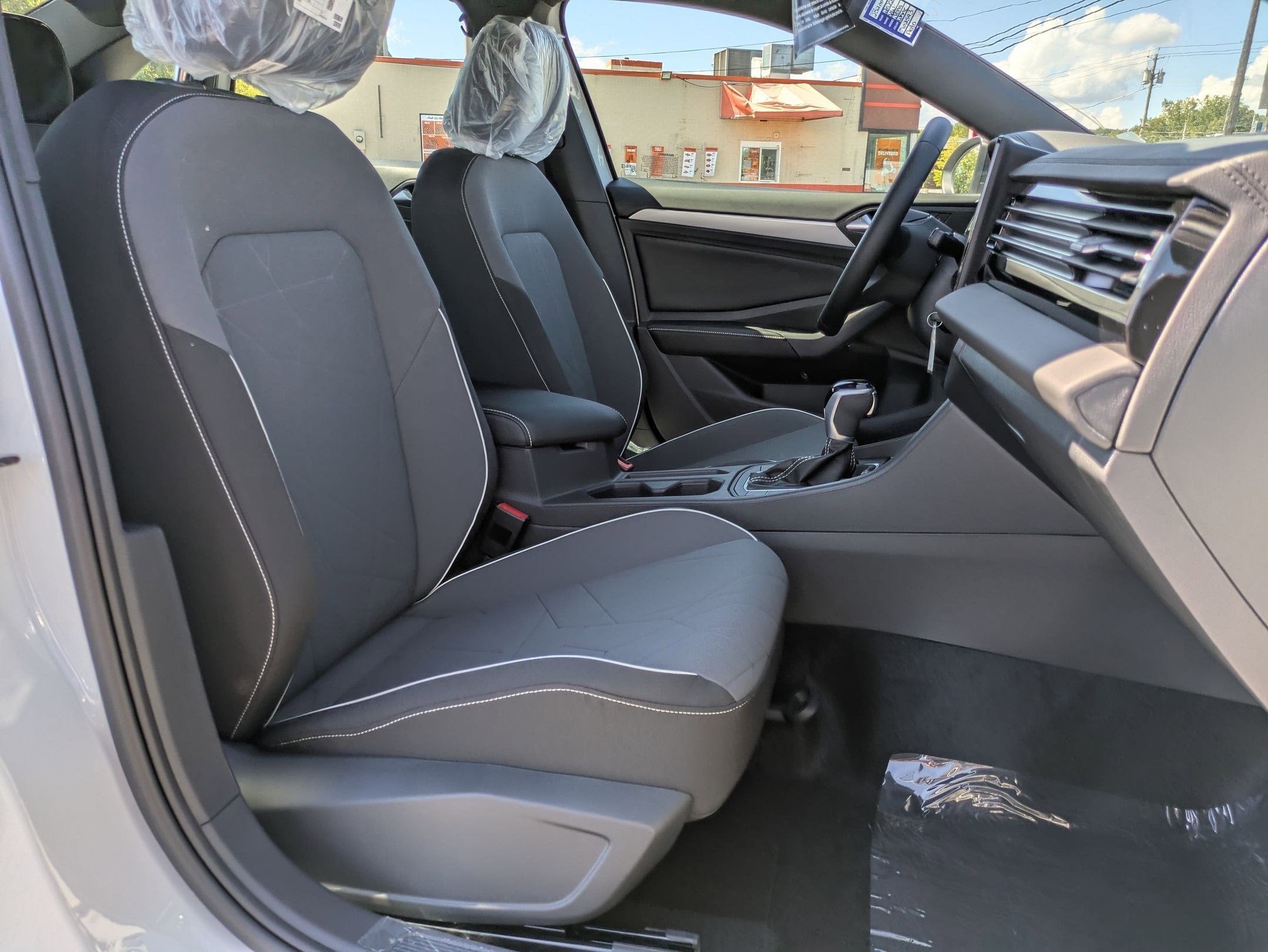 2025 Volkswagen Jetta 1.5T Sport