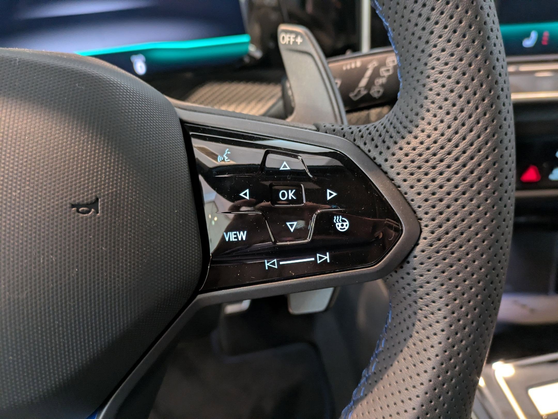 2025 Volkswagen Golf R 2.0T