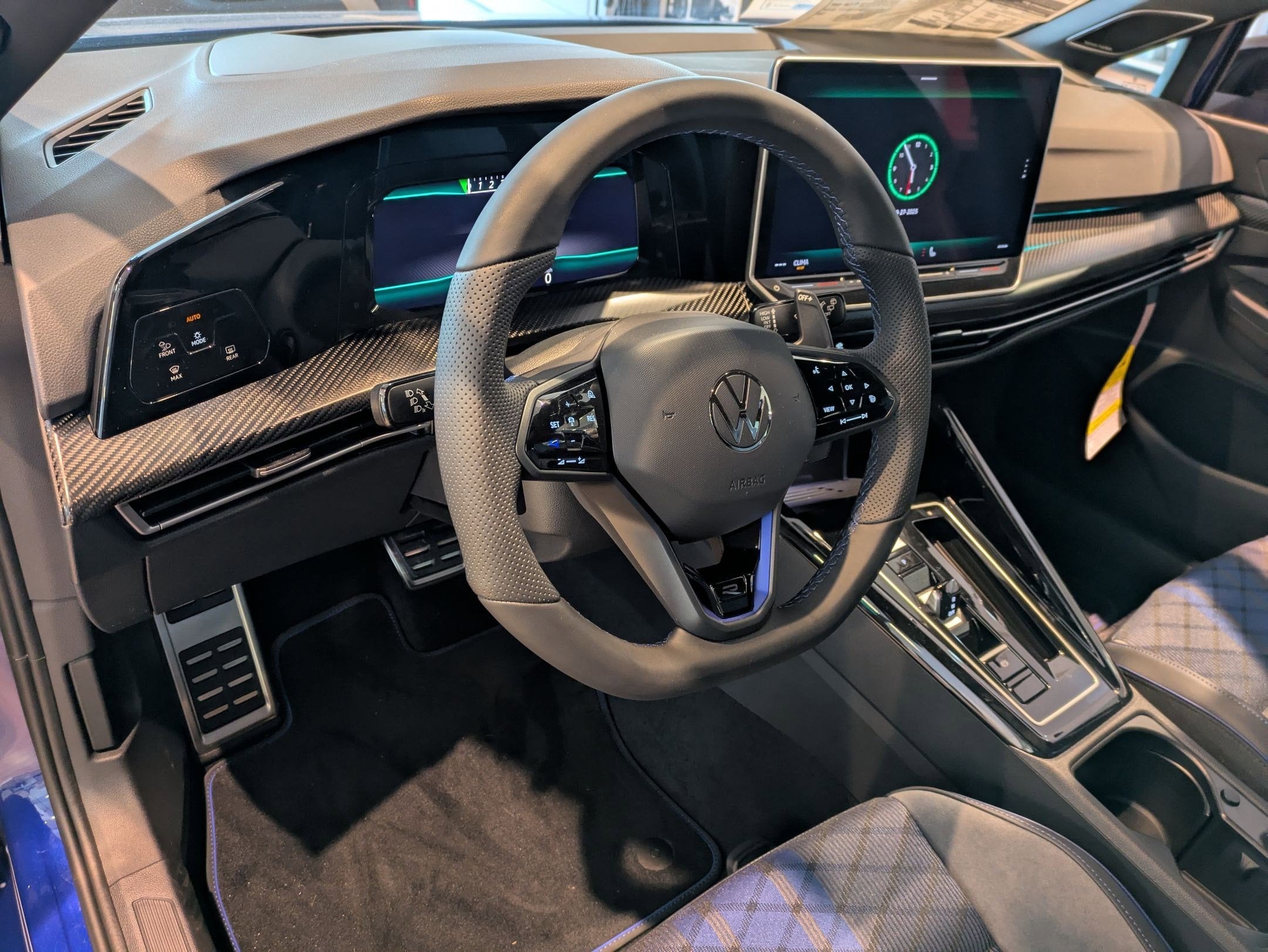 2025 Volkswagen Golf R 2.0T