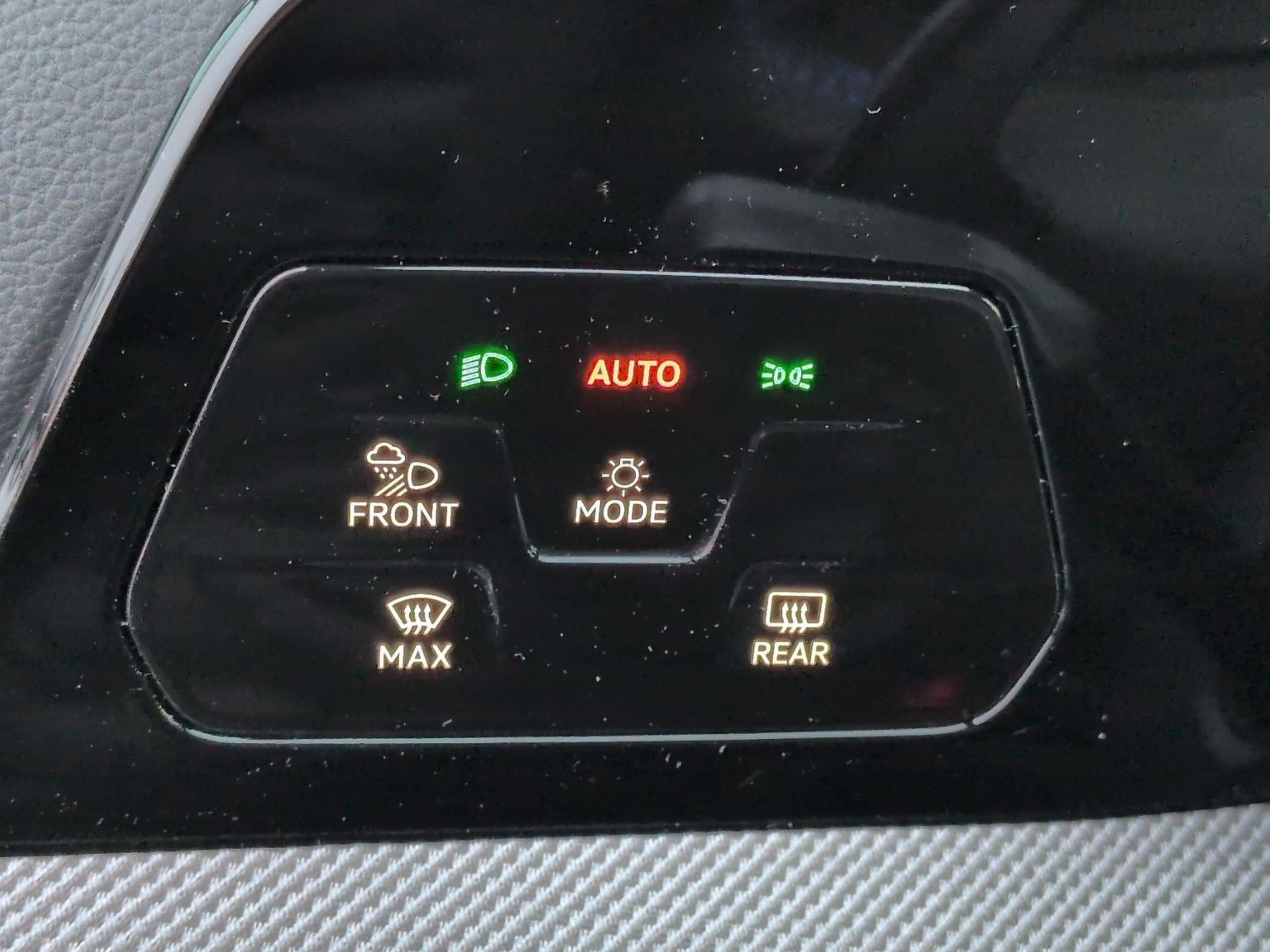 2026 Volkswagen Golf R 2.0T