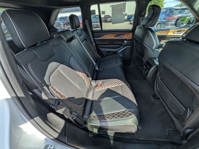 2023 Jeep Grand Cherokee Summit Reserve