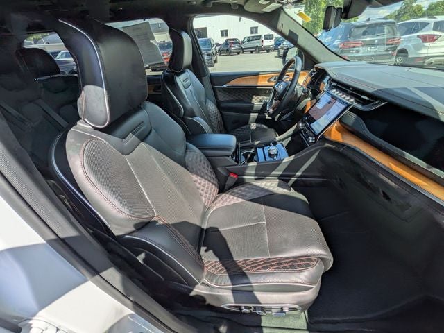 2023 Jeep Grand Cherokee Summit Reserve