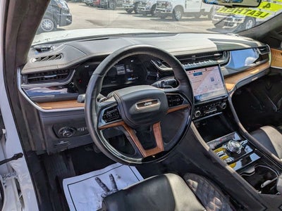 2023 Jeep Grand Cherokee Summit Reserve